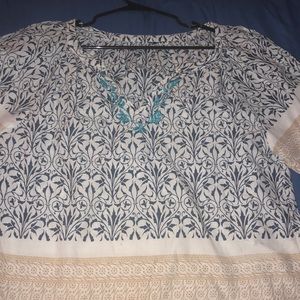 Quarter sleeve blouse